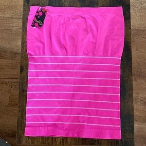 NWT Sofia pink and white top and tummy shaper. One Size